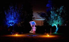 Im Garten des Hof Nr.6 in Neubiberg